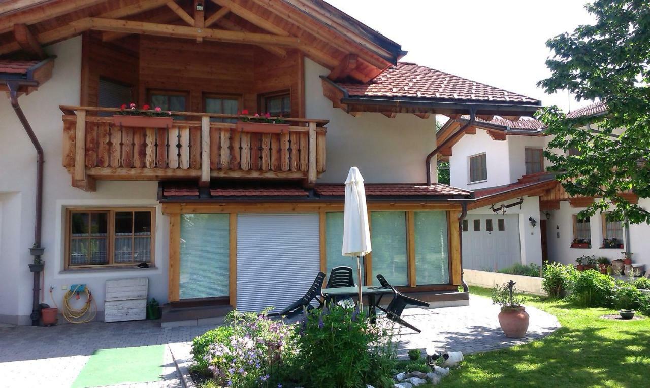 דירות סיליאן Bina' S House מראה חיצוני תמונה